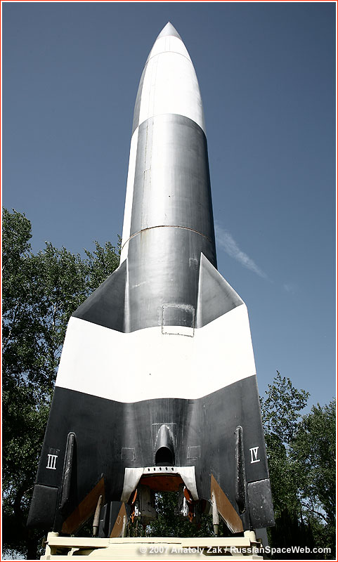 The A 4 V 2 Ballistic Missile