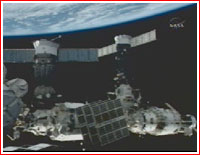 Soyuz TMA-11 docking